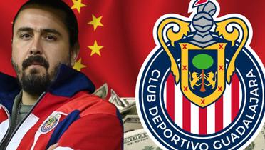 Ilustración, dinero junto al escudo de Chivas y junto a Amaury Vergara (Fuente: E Fútbol) 
