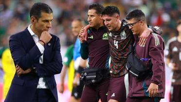 Jaime Lozano durante el partido de México ante Jamaica (Fuente: Getty Images)