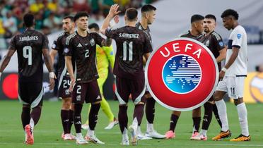 La selección Mexicana ante Ecuador
