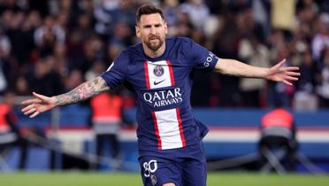 Lionel Messi con la camiseta del PSG (Foto: CNN).