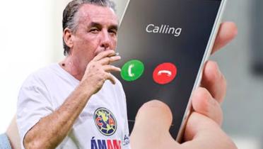 Llamada de celular recibida y a punto de contestar, al frente Emilio Azcárraga (Fuente: Depor) 