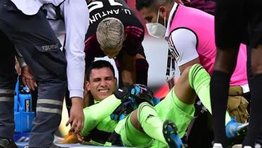 Luis Malagón sale lesionado de la selección mexicana (Fuente: Mexsports) 