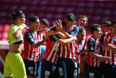 Marcelo Michel Leaño ha preferido no tomar en cuenta a este crack en Chivas y lo envió a la Liga de Expansión.