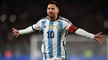 Messi con la camiseta de Argentina (Foto: La Razón).