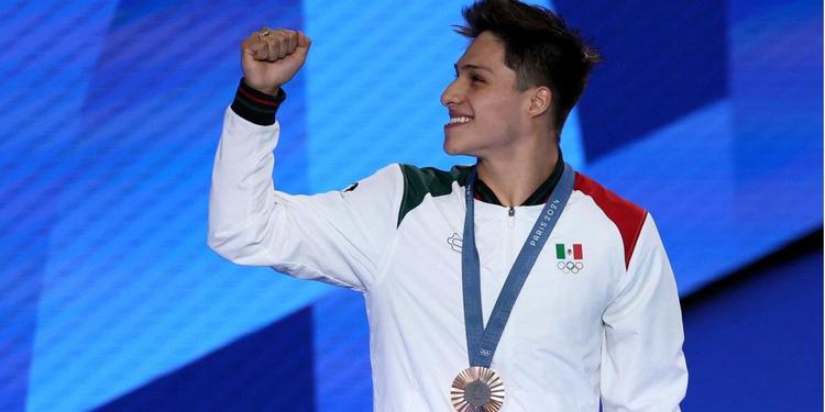 La historia de Osmar Olvera, ganador de la medalla de bronce en clavados en París 2024