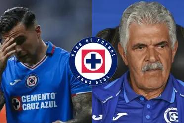 Ricardo Ferretti sigue consternado ante la postura que tomó Christian Tabó mientras buscan su salida del Cruz Azul.