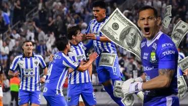 Rodolfo Cota con billetes volando y jugadores de Rayados Foto: De10.com