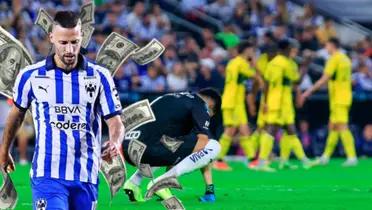 Sergio Canales con billetes volando, con jugadores de Rayados y Columbus Crew Foto: Sporting News