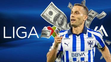 Sergio Canales con billetes volando en el logo de la LIGA MX Foto: ESPN