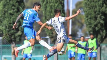 Toro Fernández está de regreso pero podría no ver acción vs Puebla / Foto: IG @cruzazul