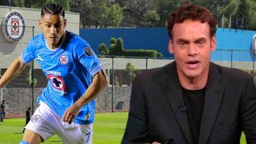 Uriel Antuna y David Faitelson, al fondo La Noria (Foto: GettyImages)