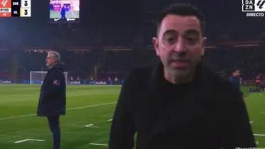 Xavi se desquitó ante las cámaras de DAZN después de un cobro del árbitro.