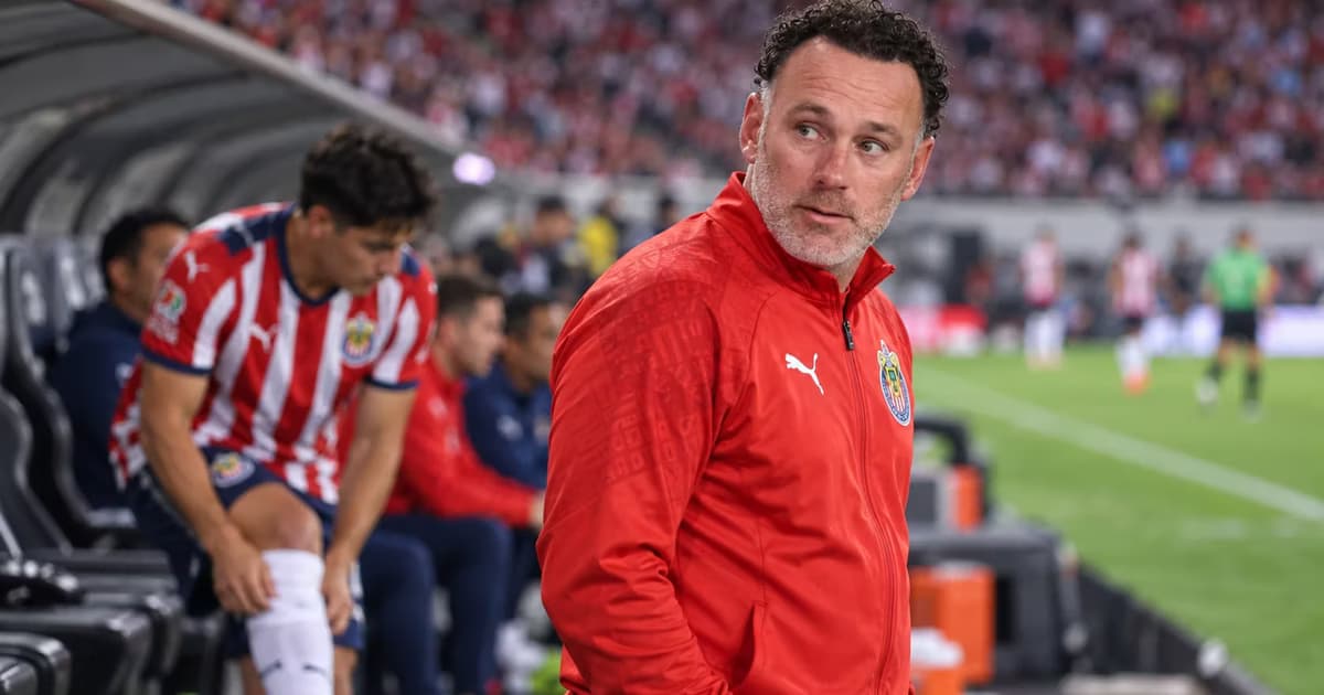 Gabriel Milito vuelve a tener una pieza clave