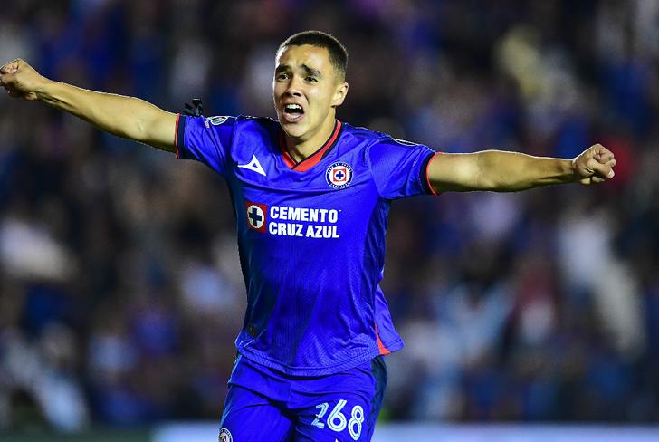 Mateo Levy con Cruz Azul (Foto: Mexsport)