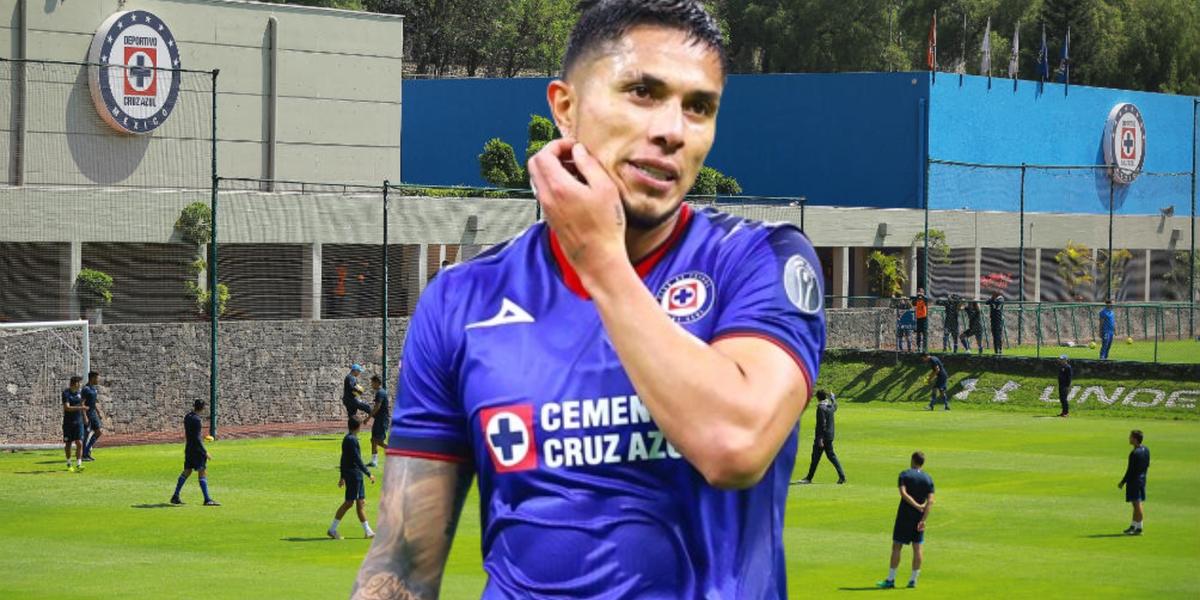 Carlos Salcedo con Cruz Azul / Foto: Imago7