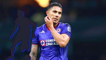 Carlos Salcedo en el estadio Azteca (Fuente: Imago) 