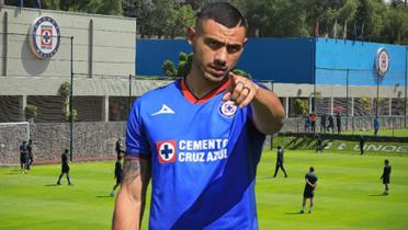 Giorgos Giakoumakis con Cruz Azul / Foto: Imago7