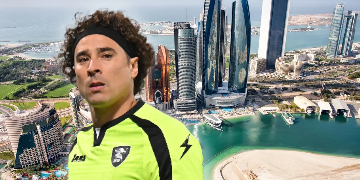 Guillermo Ochoa durante su etapa en el Salernitana y de fondo Abu Dabi