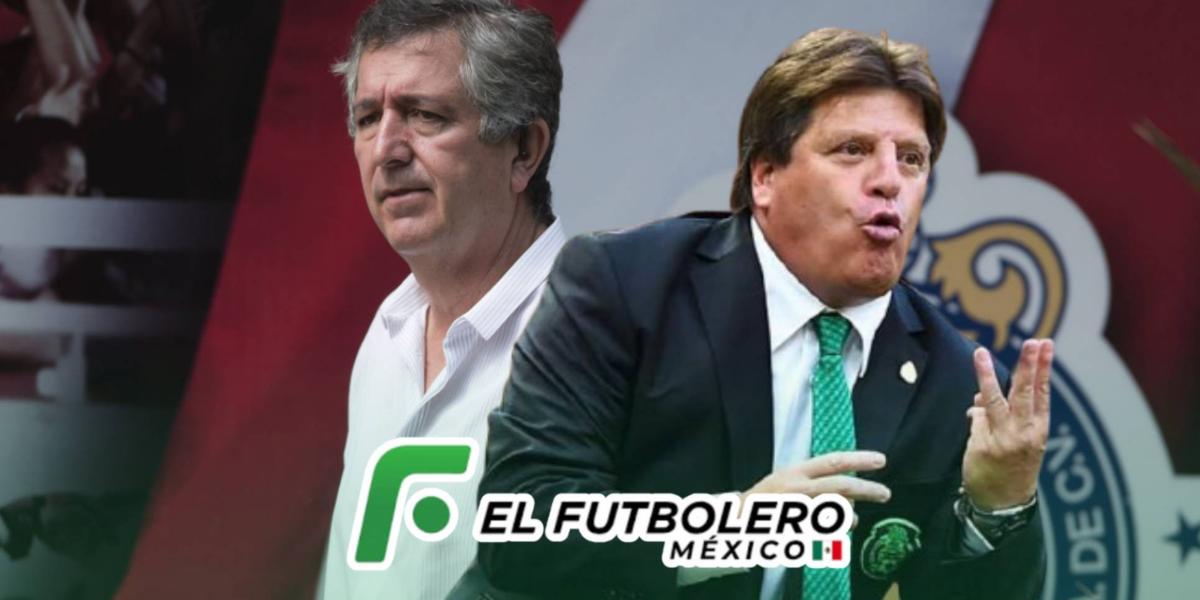 Jorge Vergara y Miguel Herrera | Foto: Mexsport y Chivas