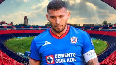 Juan Escobar con Cruz Azul / Foto: Atlante