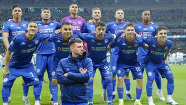 Jugadores de Cruz Azul y Anselmi