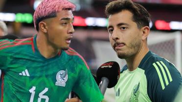 Julián Araujo y Alan Mozo con la Selección Mexicana (Foto: GettyImages)