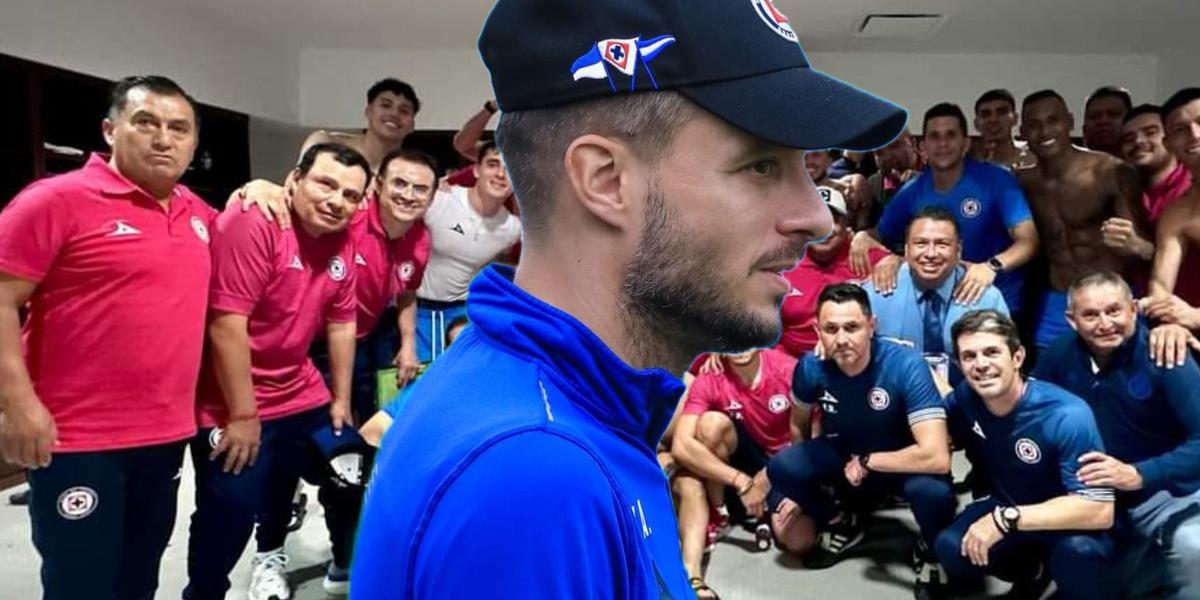 "Me llenan de orgullo" Anselmi se rinde ante sus jugadores tras la goleada de Cruz Azul