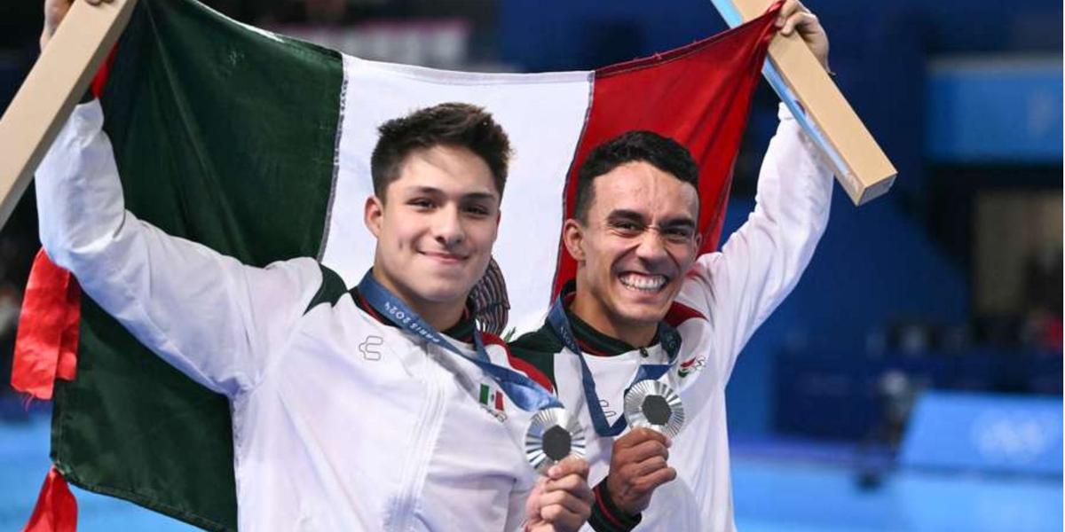 Osmar Olvera junto a Juan Celaya. (Foto: Olympics)