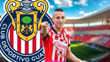 Roberto Alvarado con Chivas / Foto: Akron / Mexsport